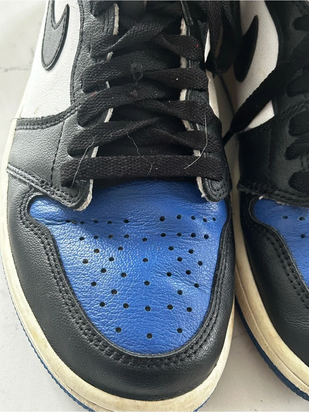 Nike air Jordan 1 retro high og royal toe men’s size 7